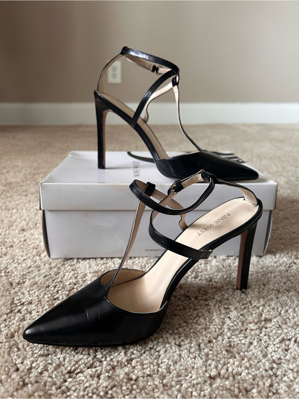Nine West Black Leather Strappy T-Bar Pointed-Toe Heels
